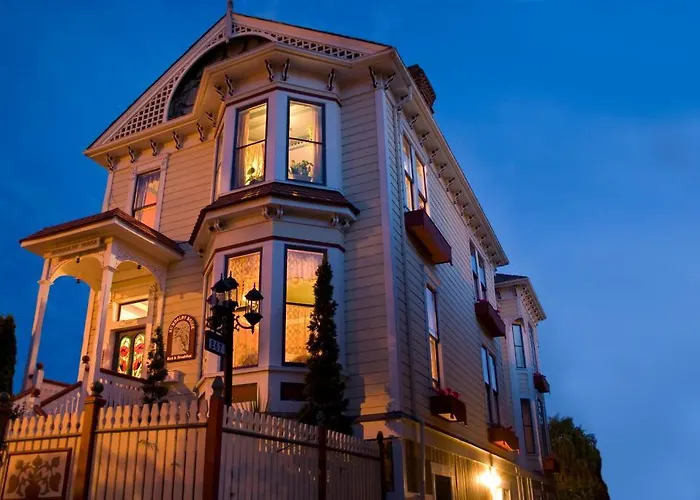 Humboldt House Bed & Breakfast Victoria